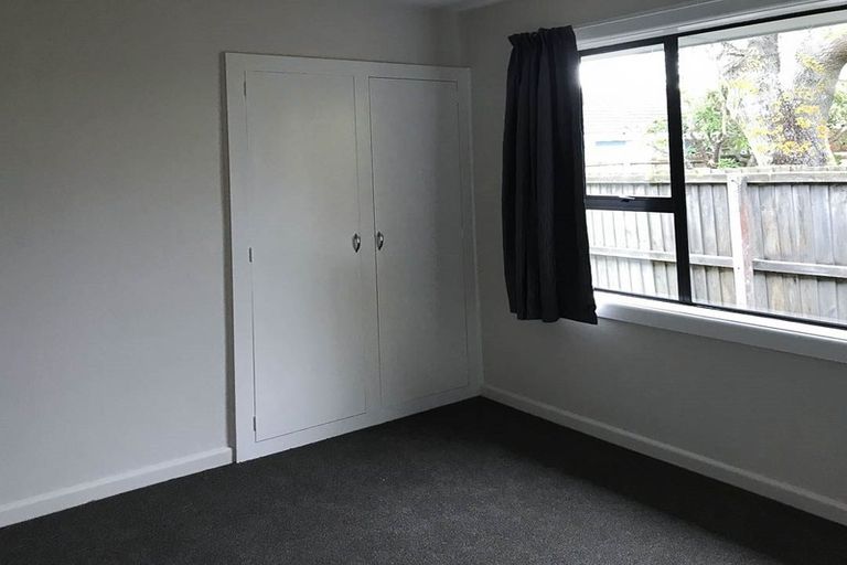 Photo of property in 47 Liverton Crescent, Bishopdale, Christchurch, 8053