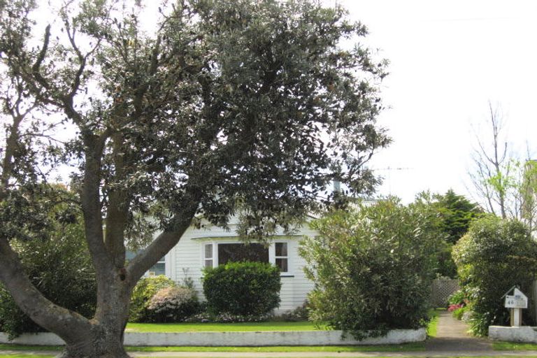 Photo of property in 46 Caius Avenue, Gonville, Whanganui, 4501