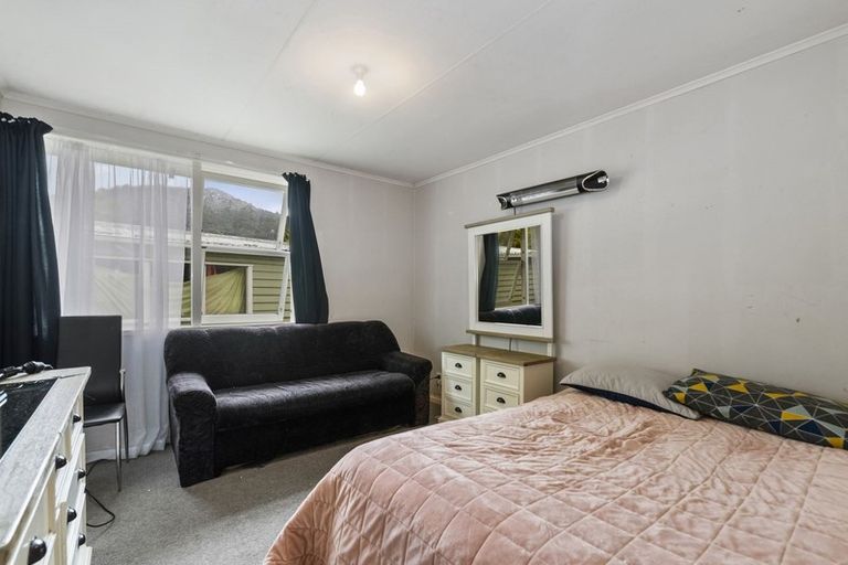 Photo of property in 14 Turquoise Place, Pukehangi, Rotorua, 3015