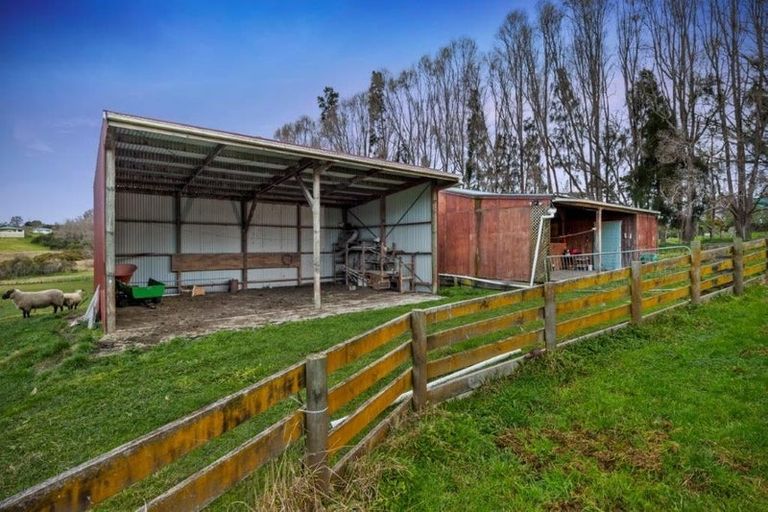 Photo of property in 48 Postman Road, Dairy Flat, Albany, 0794