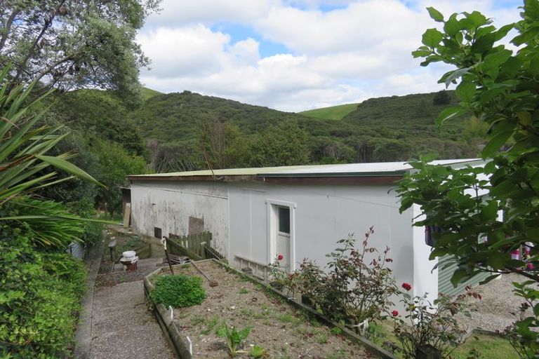 Photo of property in 72 Rapata Road, Oakura, Hikurangi, 0184