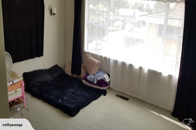 Photo of property in 32 Gilbass Avenue, Hamilton Lake, Hamilton, 3204