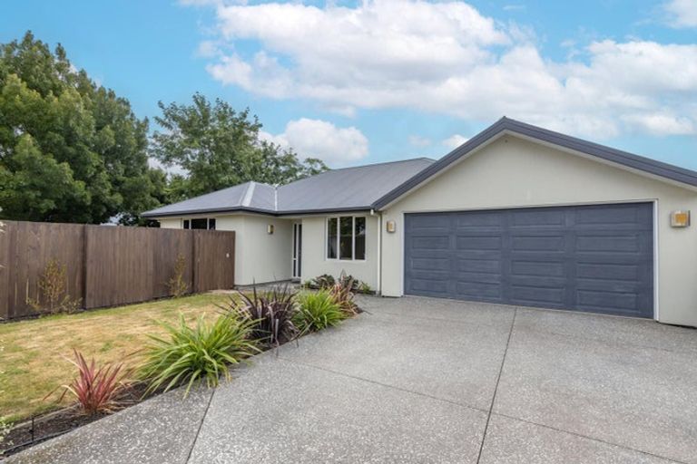 Photo of property in 38 Pentecost Road, Rangiora, 7400