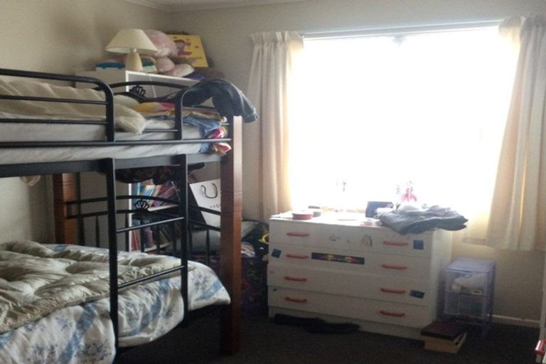 Photo of property in 2 Balmoral Crescent, Springvale, Whanganui, 4501