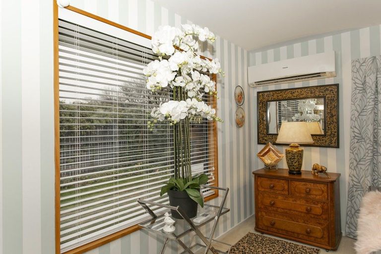 Photo of property in 21 Mona Square, Ashburton, 7700