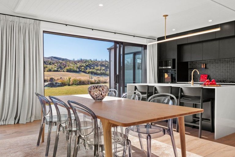 Photo of property in 10 Kahiwi Drive, Lower Shotover, Queenstown, 9304