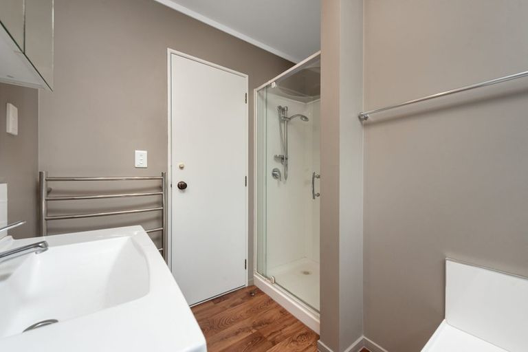 Photo of property in 60 Atuaroa Avenue, Te Puke, 3119