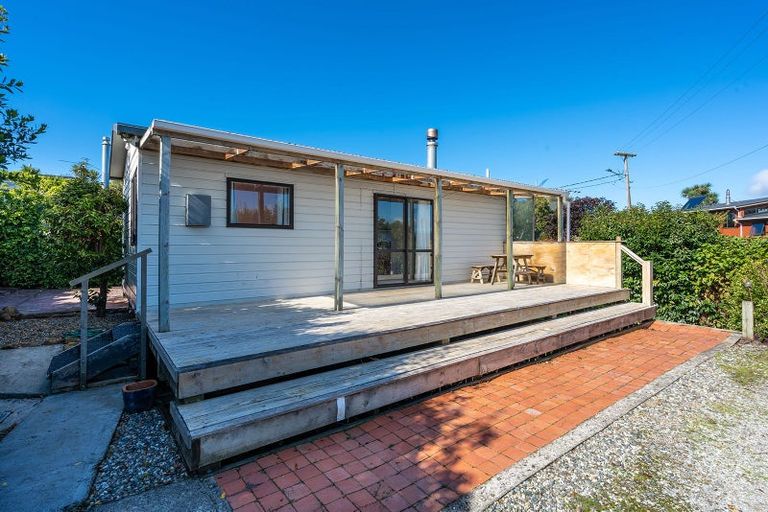Photo of property in 1 Bay Road, Warrington, Waikouaiti, 9471