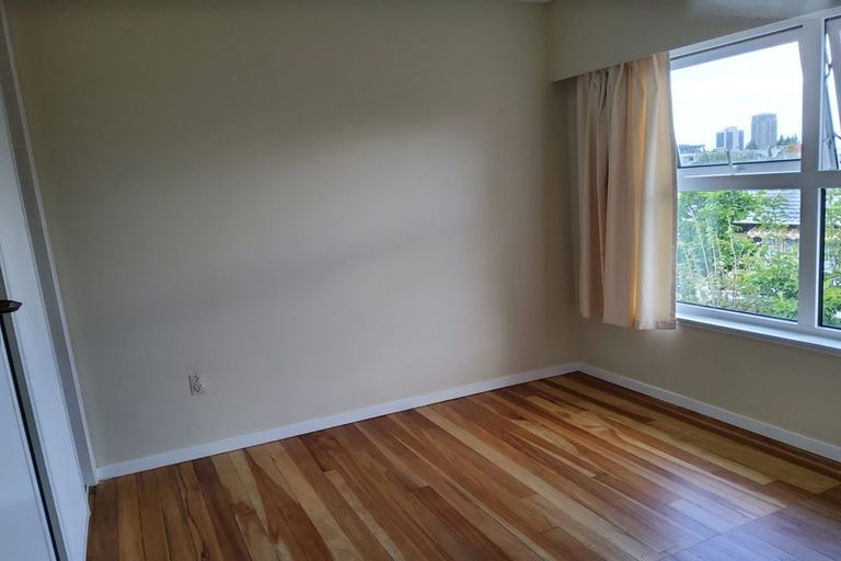 Photo of property in 3/24 Taharoto Road, Takapuna, Auckland, 0622