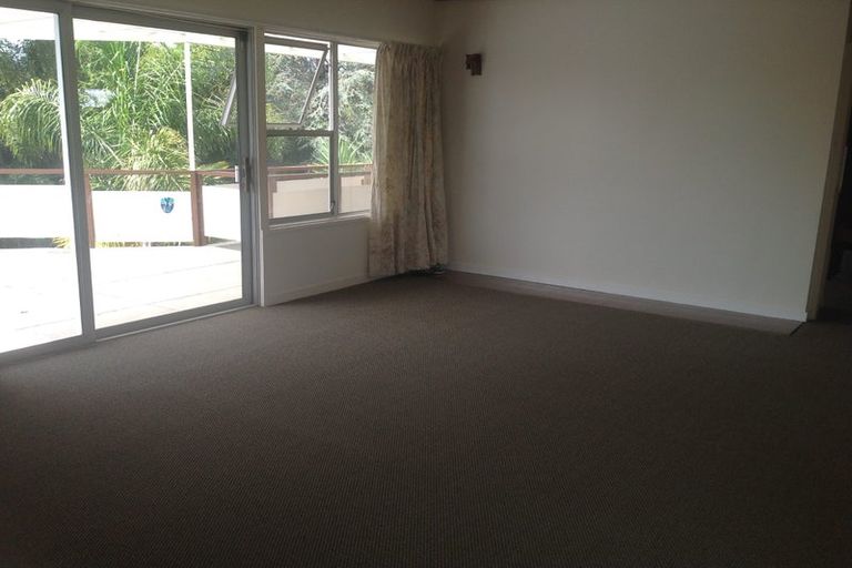 Photo of property in 60b Te Atatu Road, Te Atatu South, Auckland, 0610