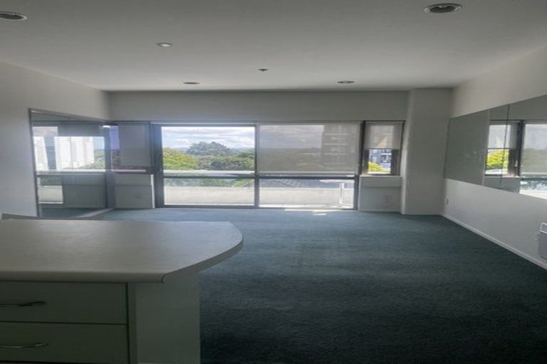 Photo of property in 4/15h Auburn Street, Takapuna, Auckland, 0622