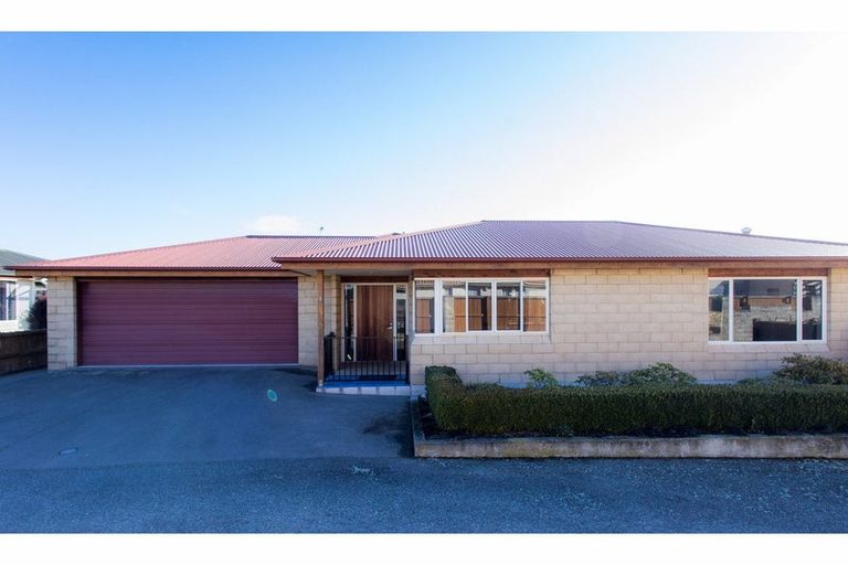 Photo of property in 4 Chateau Close, Gleniti, Timaru, 7910
