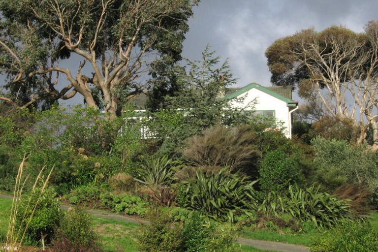 Photo of property in 66 Waimea Road, Waikanae Beach, Waikanae, 5036