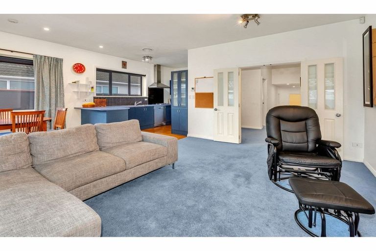 Photo of property in 27 Trinity Avenue, Epuni, Lower Hutt, 5011