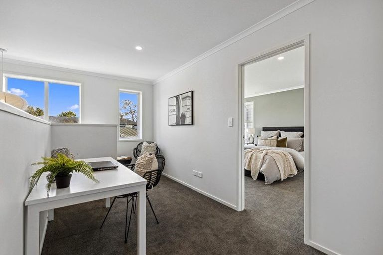 Photo of property in 10b Kotuku Street, Te Atatu Peninsula, Auckland, 0610