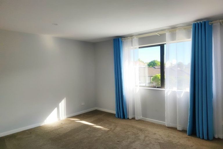 Photo of property in 111 Glendhu Road, Bayview, Auckland, 0629