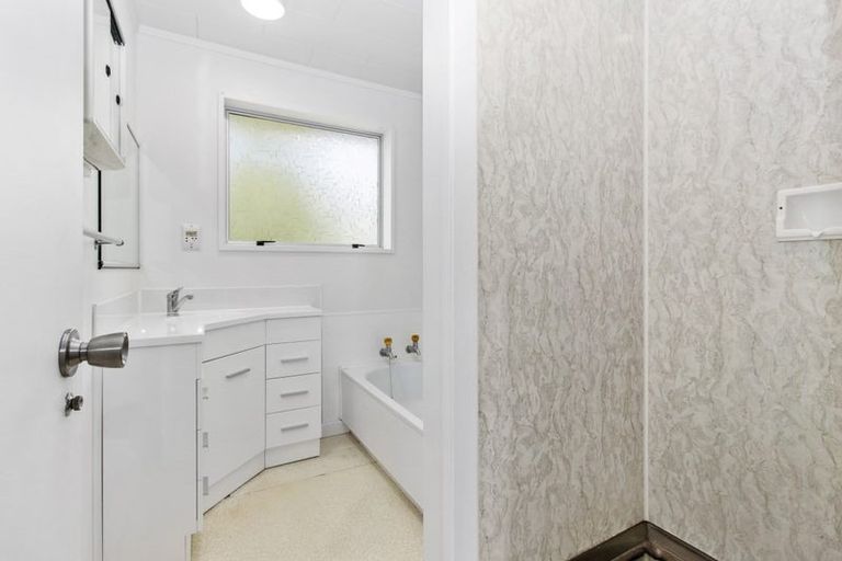 Photo of property in 85 Tuhikaramea Road, Dinsdale, Hamilton, 3204