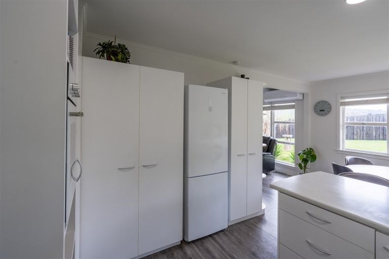 Photo of property in 24 Neumann Street, Kawakawa, 0210