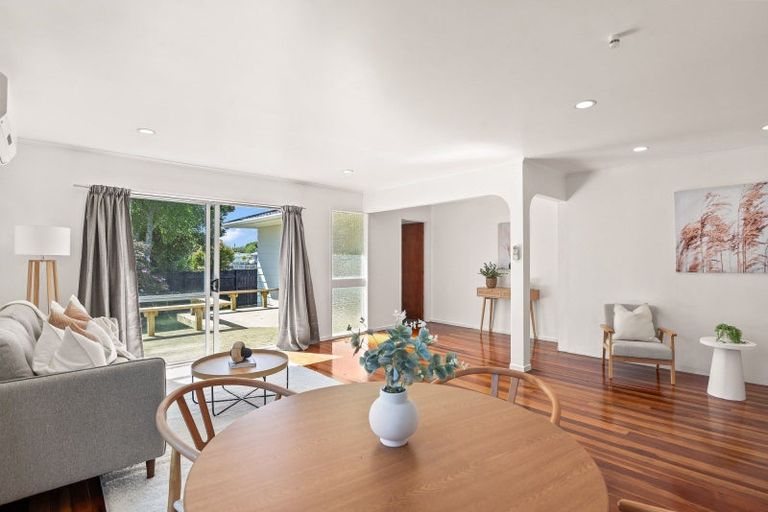 Photo of property in 2 Beryl Place, Pukehangi, Rotorua, 3015