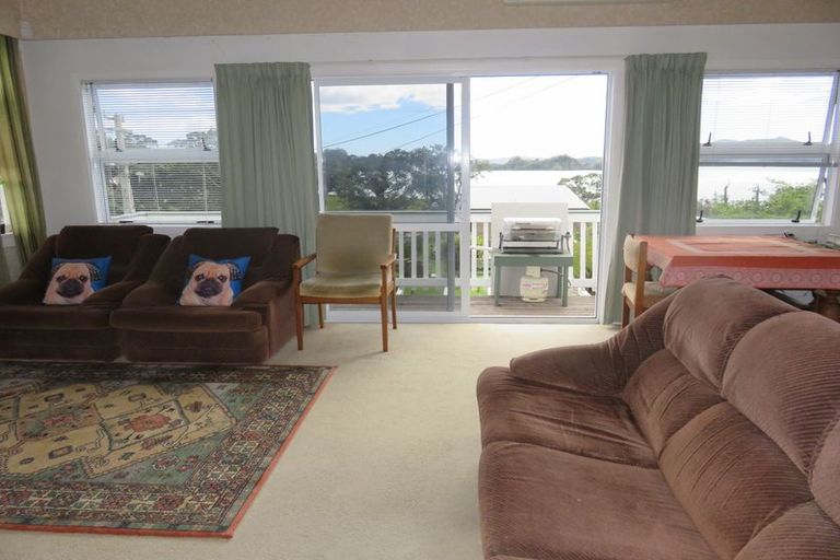 Photo of property in 72 Rapata Road, Oakura, Hikurangi, 0184