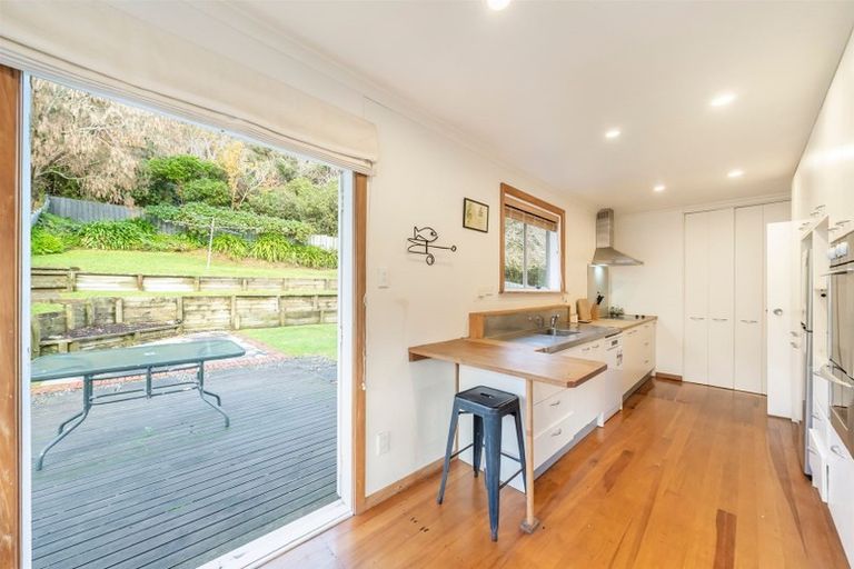 Photo of property in 226 Waddington Drive, Naenae, Lower Hutt, 5011