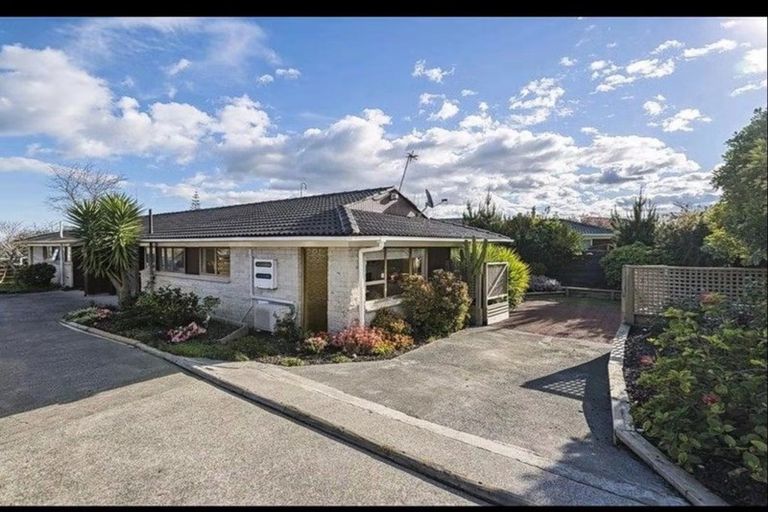 Photo of property in 1/205 Bucklands Beach Road, Bucklands Beach, Auckland, 2012