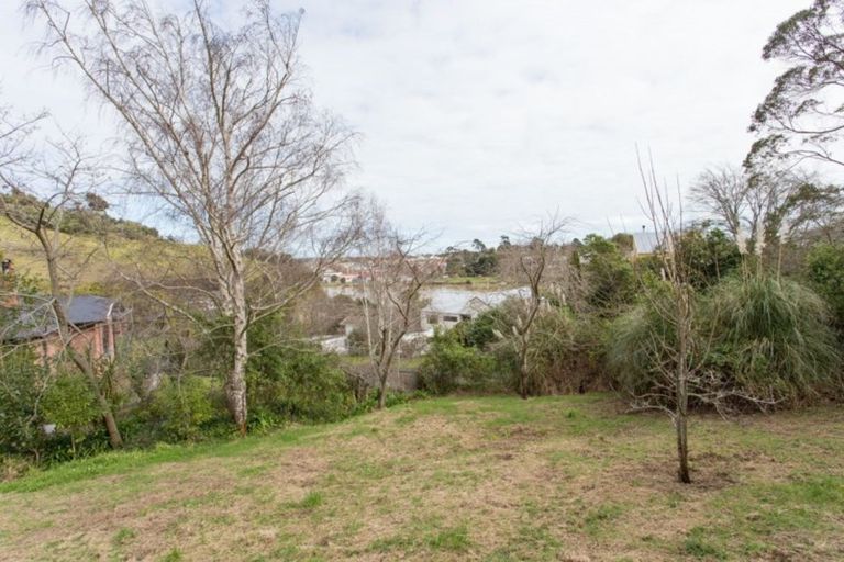 Photo of property in 4 Wairere Road, Bastia Hill, Wanganui, 4500