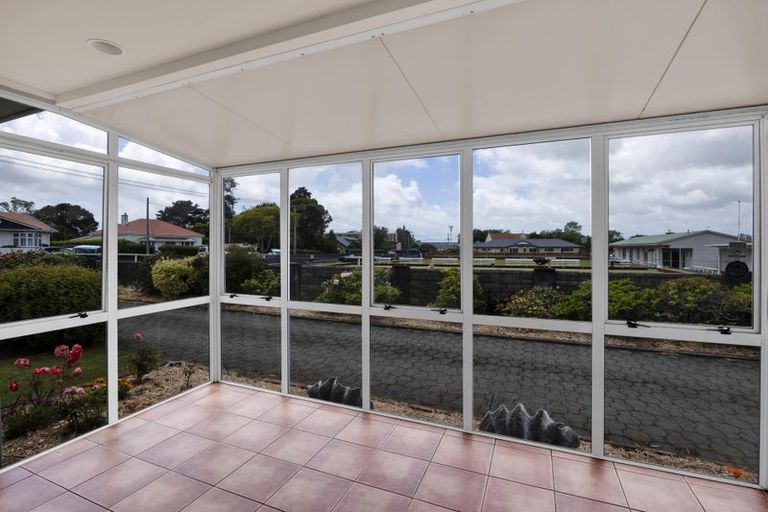 Photo of property in 7b Miro Street, Inglewood, 4330