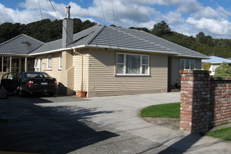 Photo of property in 14 Moohan Street, Wainuiomata, Lower Hutt, 5014