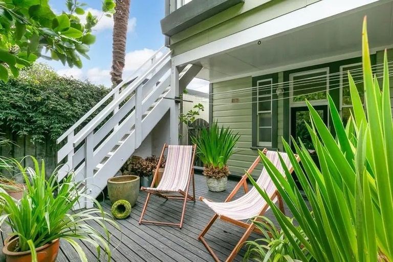 Photo of property in 304b Tinakori Road, Thorndon, Wellington, 6011