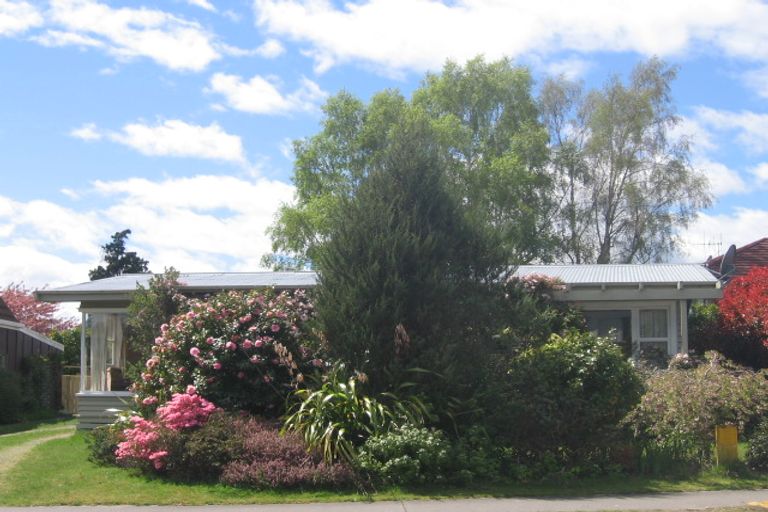 Photo of property in 19 Rainbow Drive, Rainbow Point, Taupo, 3330