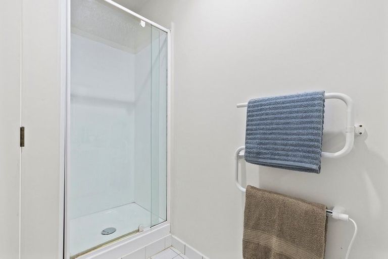 Photo of property in Terrace Tower Apartments, 8e/126 The Terrace, Wellington Central, Wellington, 6011