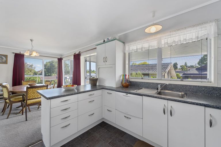 Photo of property in 2 Paul Avenue, Morrinsville, 3300