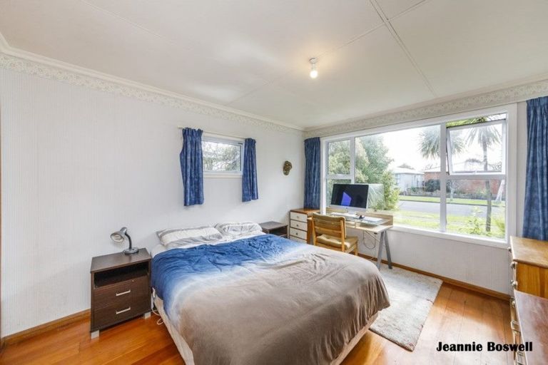 Photo of property in 28 Henare Street, West End, Palmerston North, 4412