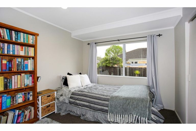 Photo of property in 3 Alpha Street, Papakura, 2110