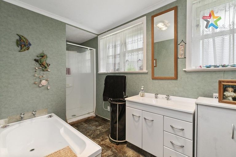 Photo of property in 3 Butler Street, Naenae, Lower Hutt, 5011