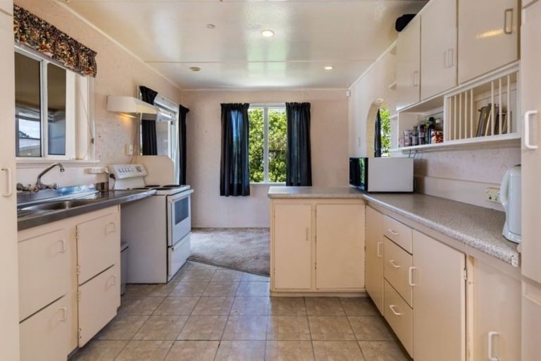 Photo of property in 40 Korari Crescent, Mangakino, 3421