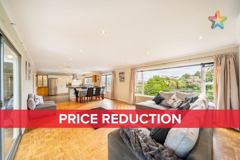 Photo of property in 4 Major Drive, Kelson, Lower Hutt, 5010