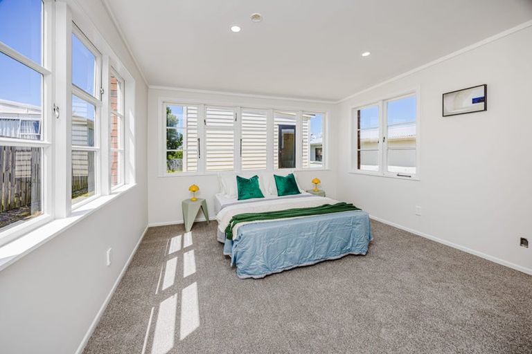 Photo of property in 13 Atkinson Avenue, Papatoetoe, Auckland, 2025