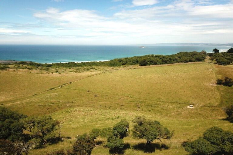 Photo of property in 310 Blackhead Road, Blackhead, Dunedin, 9076