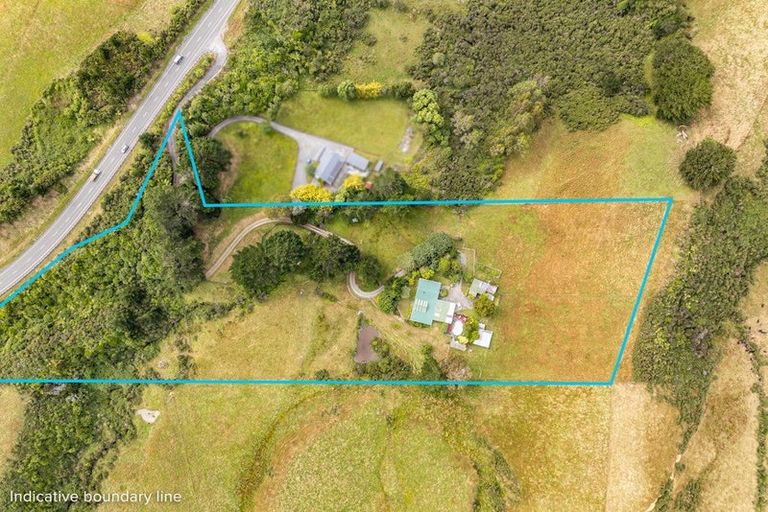 Photo of property in 1458b State Highway 2, Kaitoke, Upper Hutt, 5018