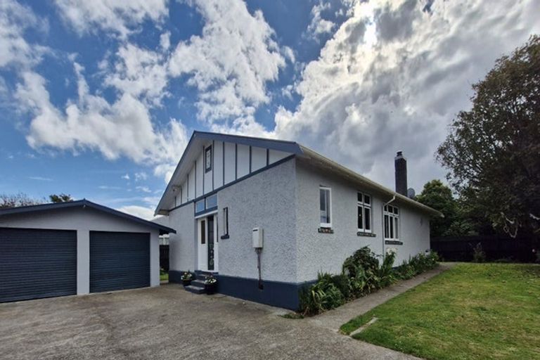 Photo of property in 15 Lear Street, Stratford, 4332