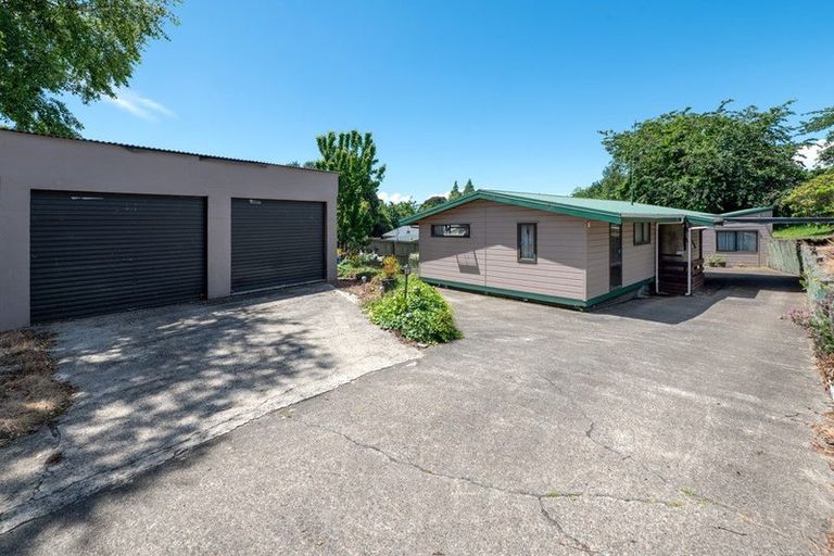 Photo of property in 5 Beryl Place, Pukehangi, Rotorua, 3015