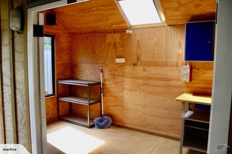 Photo of property in 2/561 Beach Road, Murrays Bay, Auckland, 0630