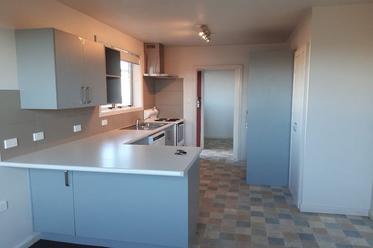 Photo of property in 41 Skerten Avenue, Hornby, Christchurch, 8042