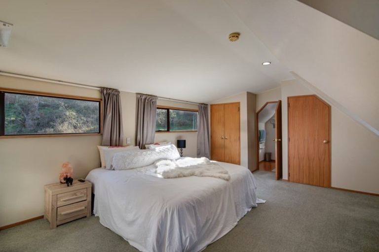 Photo of property in 36 Greenstone Place, Fernhill, Queenstown, 9300