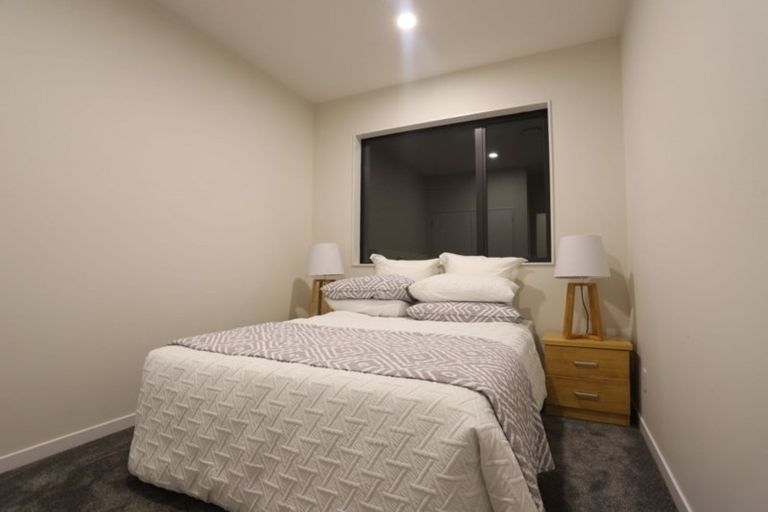 Photo of property in 6 Celestial Crescent, Orewa, 0931