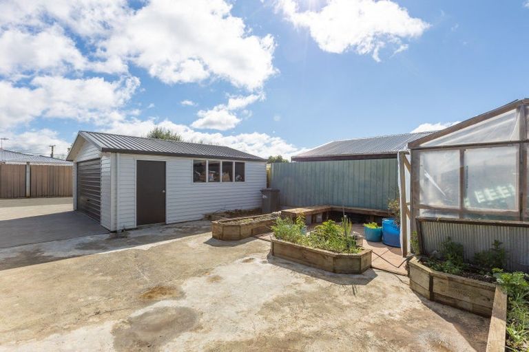 Photo of property in 5 Norrie Street, Redwood, Christchurch, 8051
