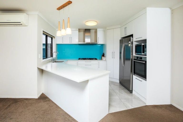 Photo of property in 59 Farringdon Avenue, Rototuna North, Hamilton, 3210