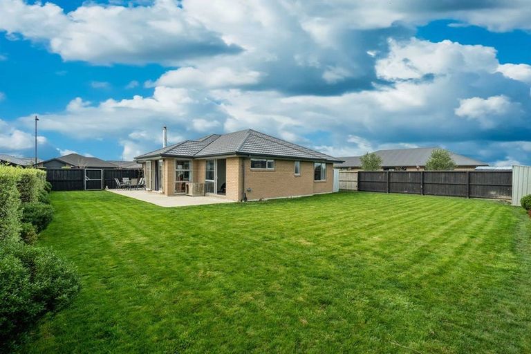 Photo of property in 73 Andesite Drive, Rolleston, 7614